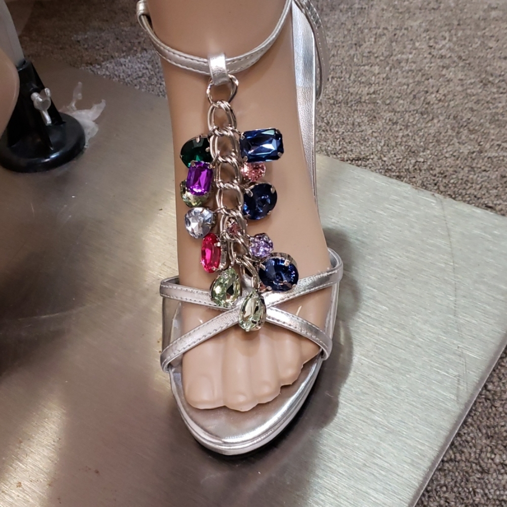 NWB silver 3-3/4" heels multi color rhinestones